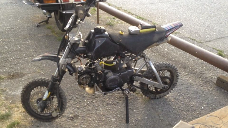 Let's figure out how to put a Tomos moped motor in this Chinese pitbike.